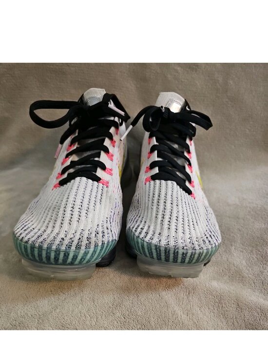 Vapormax flyknits sz12 main image 3